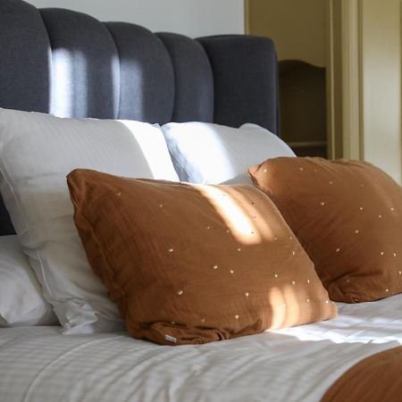 Sequoias Golf & Ressort Hotel Ruy-Montceau ภายนอก รูปภาพ