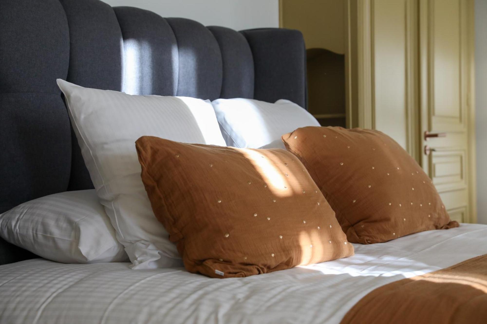 Sequoias Golf & Ressort Hotel Ruy-Montceau ภายนอก รูปภาพ